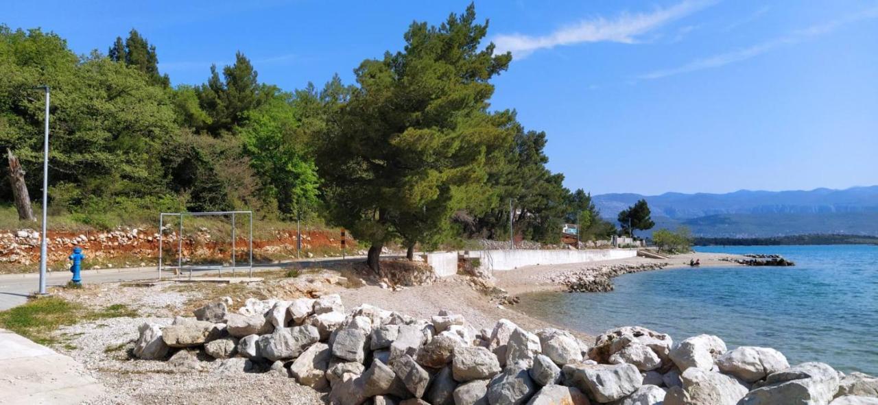 Apartment Dajana 4+2 Čižići 外观 照片
