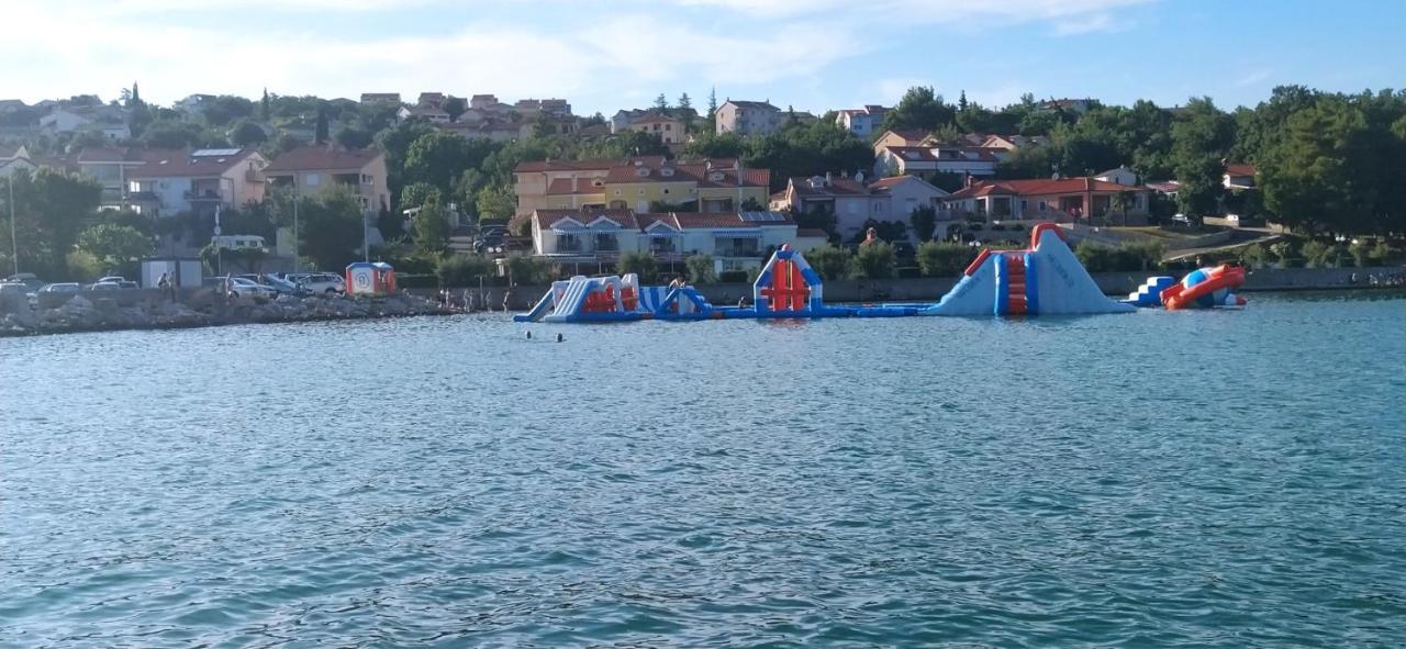 Apartment Dajana 4+2 Čižići 外观 照片